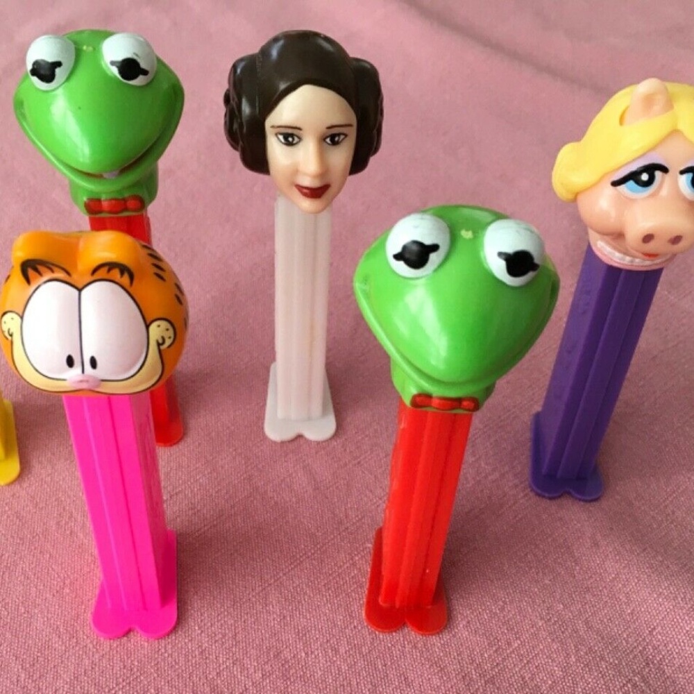 Set of 8 90's Pez Dispenser Muppets Kermit Miss Piggy Garfield Princess Leah